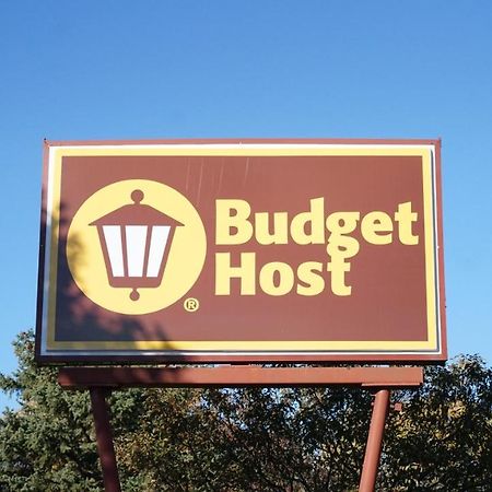 Budget Host Inn Fridley Exterior photo